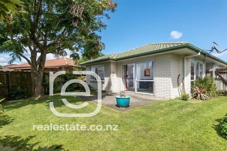 Photo of property in 22 Cantora Avenue, Northpark, Auckland, 2013