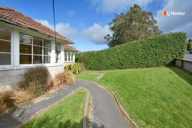 Photo of property in 43 Ashmore Street, Halfway Bush, Dunedin, 9010