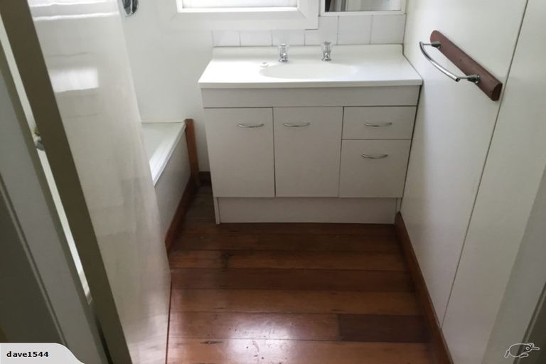 Photo of property in 193 Ferguson Street, West End, Palmerston North, 4412