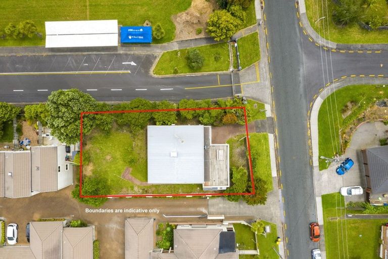 Photo of property in 51 Gladstone Road, Northcote, Auckland, 0627