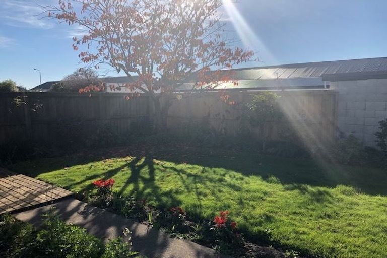 Photo of property in 4/88 Barbour Street, Waltham, Christchurch, 8011