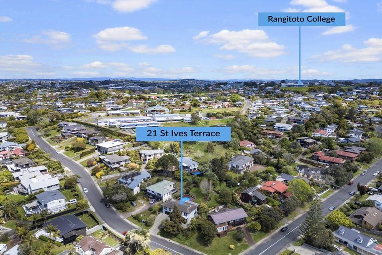 Photo of property in 21 St Ives Terrace, Mairangi Bay, Auckland, 0630