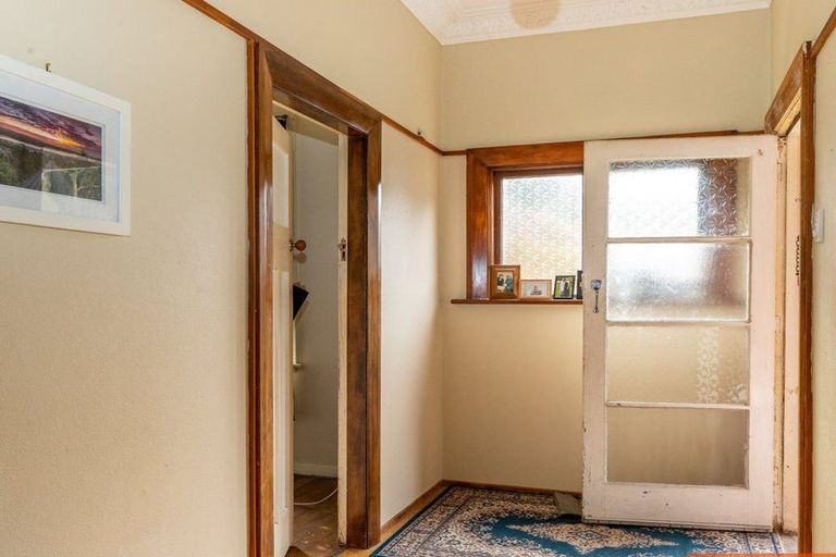 Photo of property in 72 Glen Road, The Glen, Dunedin, 9011