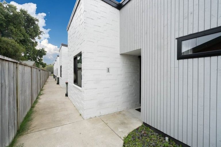 Photo of property in 7/162 Massey Street, Frankton, Hamilton, 3204