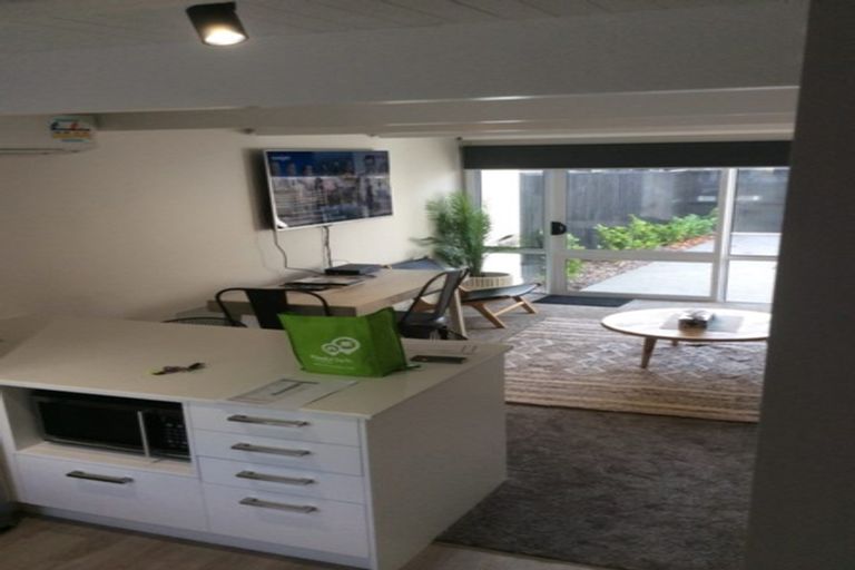 Photo of property in 2/18 Salisbury Street, Christchurch Central, Christchurch, 8013