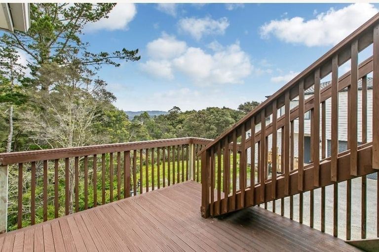 Photo of property in 113e Sunnyside Road, Sunnyvale, Auckland, 0612