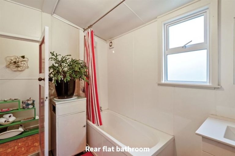 Photo of property in 17 Strickland Street, Sydenham, Christchurch, 8023