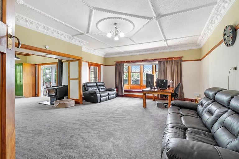 Photo of property in 10 Kensington Road, Marton, 4710