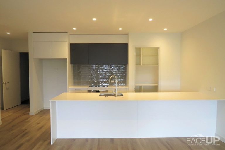 Photo of property in 28 Walter Merton Road, Hobsonville, Auckland, 0616