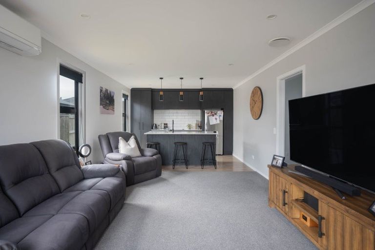 Photo of property in 45a Harakeke Drive, Wharewaka, Taupo, 3330