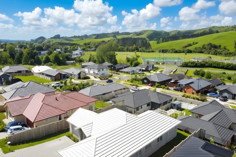 Photo of property in 5 Awa Avenue, Helensville, 0800