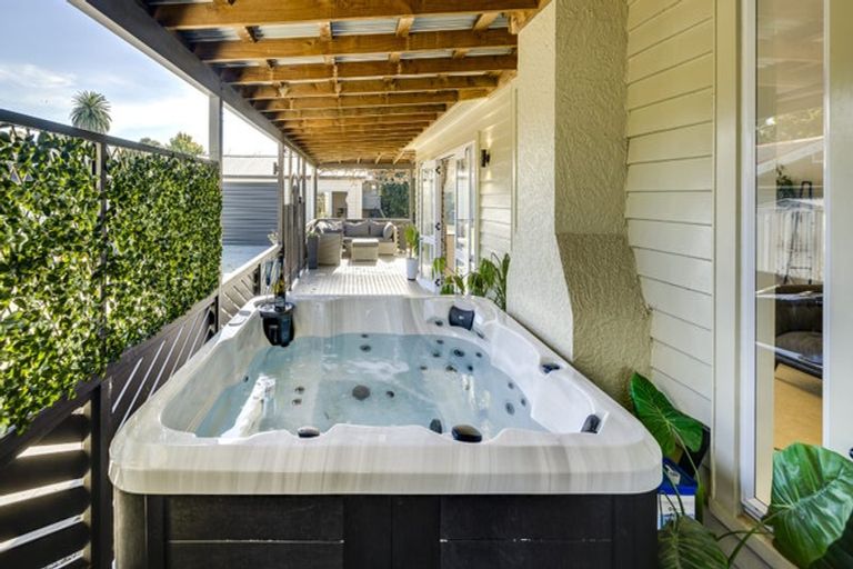 Photo of property in 39 Maltby Street, Meeanee, Napier, 4112