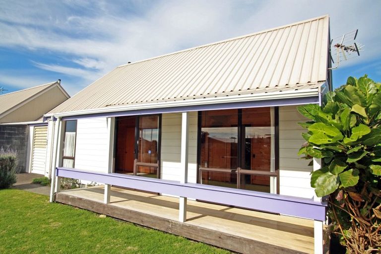 Photo of property in 44a Lantana Avenue, Bell Block, New Plymouth, 4312