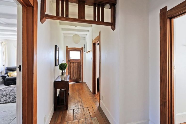 Photo of property in 1303 Jubilee Street, Mayfair, Hastings, 4122