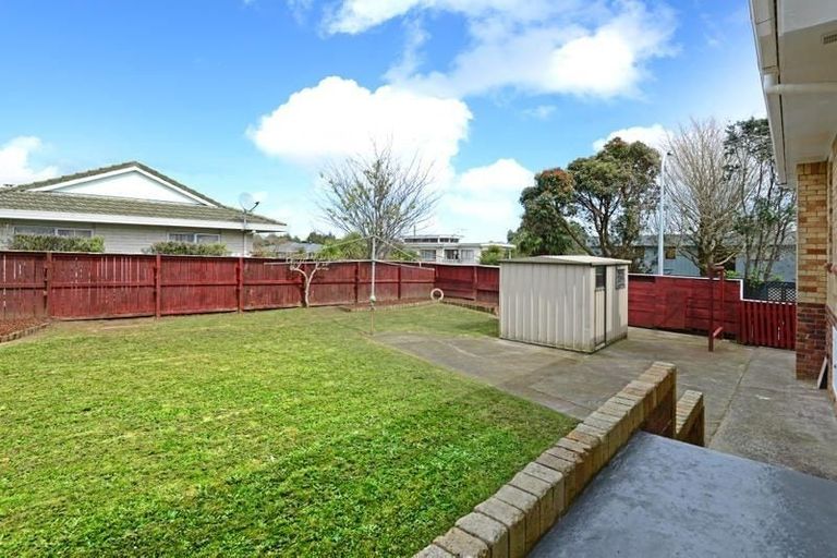 Photo of property in 1/33 Grande Vue Road, Manurewa, Auckland, 2102