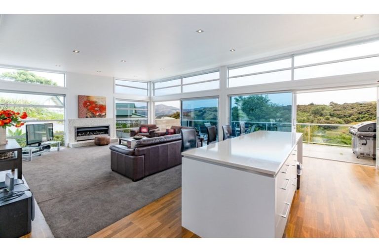 Photo of property in 6 Langlois Lane, Akaroa, 7520