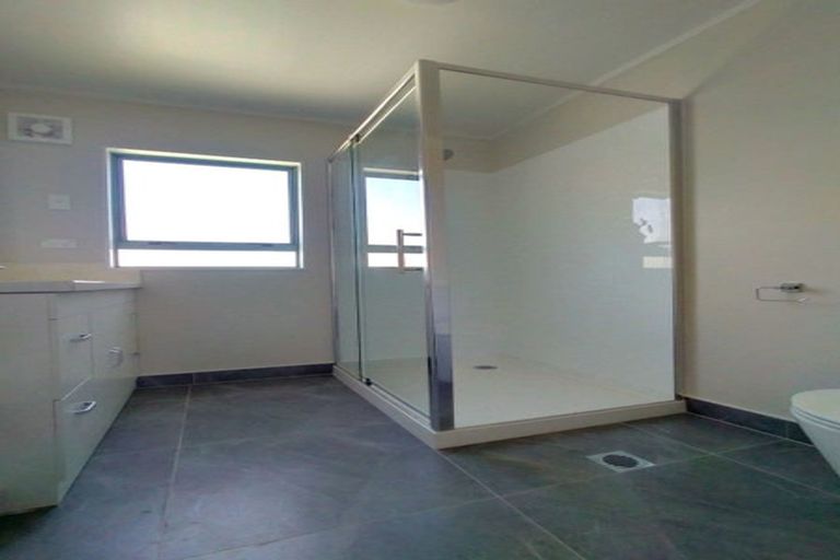 Photo of property in 7/351 West Coast Road, Glen Eden, Auckland, 0602