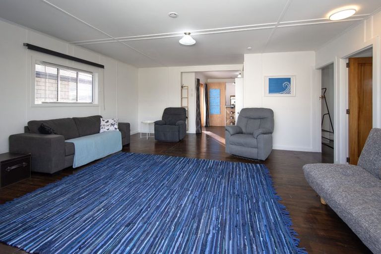Photo of property in 50 Bickerton Street, Wainoni, Christchurch, 8061