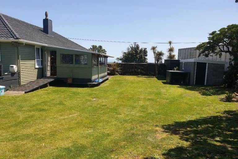 Photo of property in 2 Egmont Street, Patea, 4520