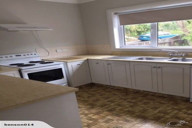 Photo of property in 56 Delhi Crescent, Khandallah, Wellington, 6035