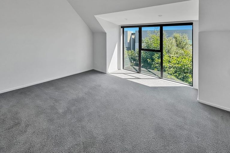 Photo of property in 6/90 Edgeware Road, St Albans, Christchurch, 8014