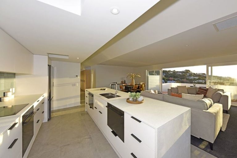 Photo of property in 85 Longhurst Terrace, Cashmere, Christchurch, 8022