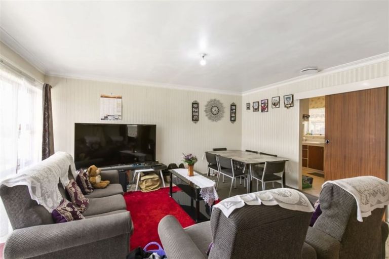 Photo of property in 4/66 Birdwood Avenue, Papatoetoe, Auckland, 2025