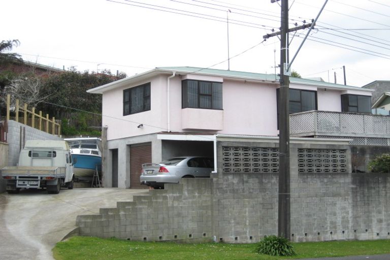 Photo of property in 55 Waimea Street, Westown, New Plymouth, 4310