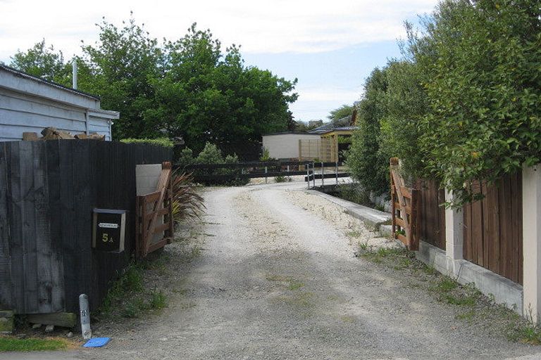 Photo of property in 5a Gilbert Street, Amberley, 7410