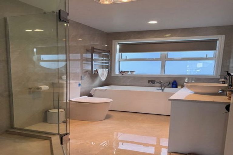Photo of property in 5 Ksenia Drive, Flat Bush, Auckland, 2019