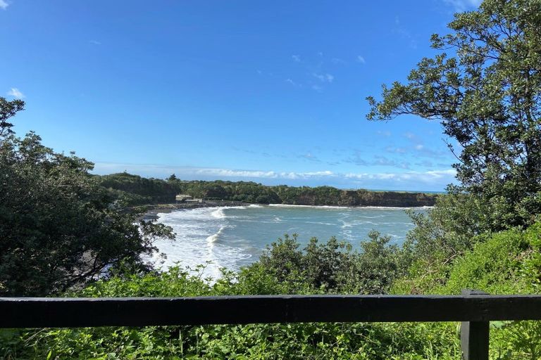 Photo of property in 13 Wilson Road, Opunake, 4616