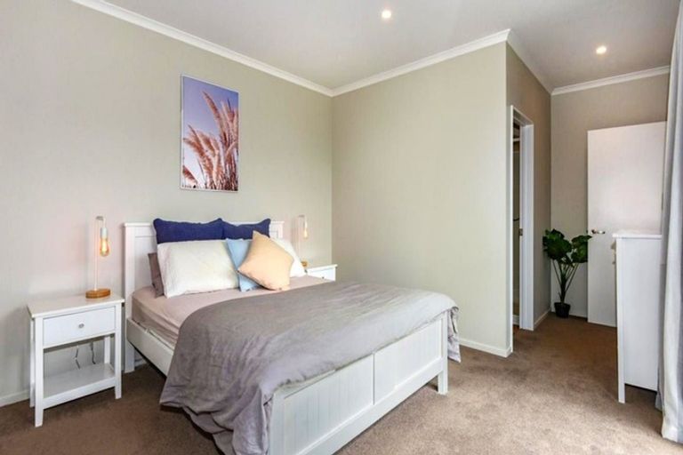 Photo of property in 26 George West Square West, Wigram, Christchurch, 8025