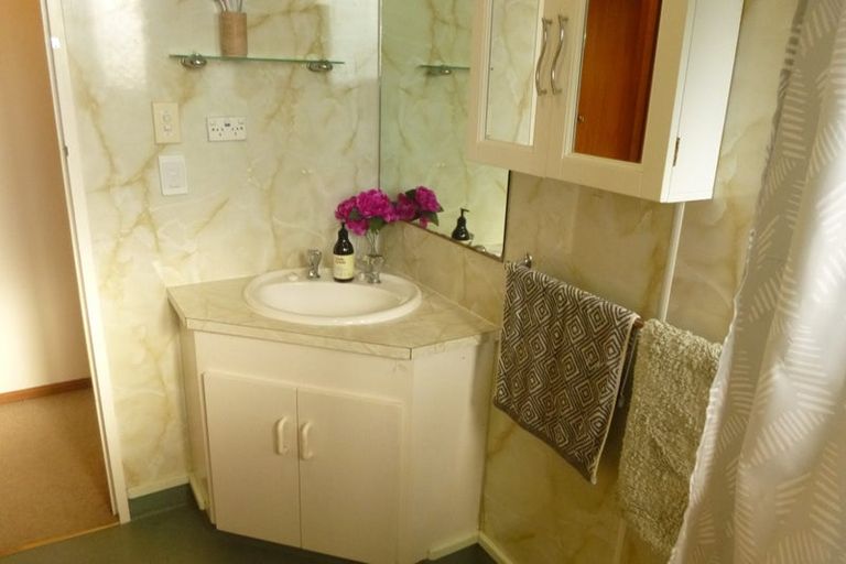 Photo of property in 47 Herbert Avenue, Cloverlea, Palmerston North, 4412