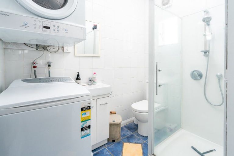 Photo of property in 29 Newman Terrace, Thorndon, Wellington, 6011