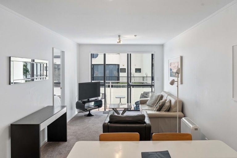 Photo of property in 102/23 Maunganui Road, Mount Maunganui, 3116