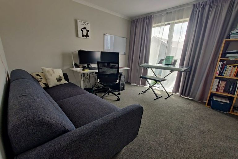 Photo of property in 40 Ringa Matau Road, Hobsonville, Auckland, 0616