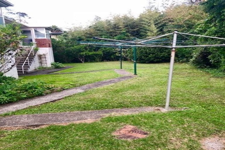 Photo of property in 2/216 Beach Road, Campbells Bay, Auckland, 0630