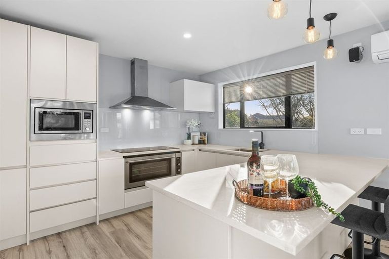 Photo of property in 33 Everest Street, Burnside, Christchurch, 8053