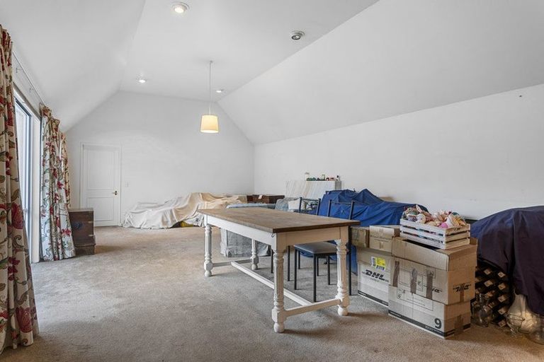 Photo of property in 22 Clissold Street, Merivale, Christchurch, 8014