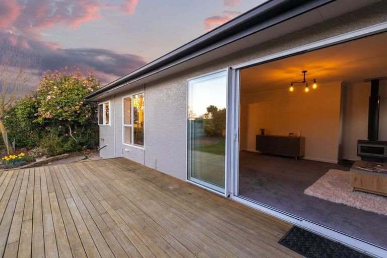 Photo of property in 71 Kellys Road, Mairehau, Christchurch, 8052