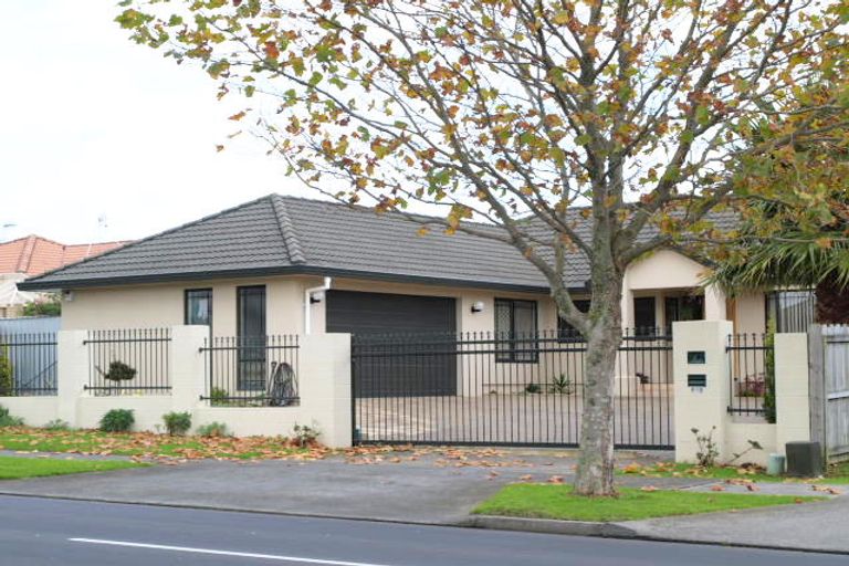 Photo of property in 698 Chapel Road, Dannemora, Auckland, 2016