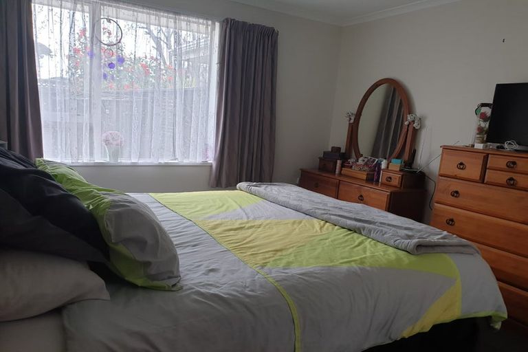 Photo of property in 2/87 Lonsdale Street, New Brighton, Christchurch, 8083