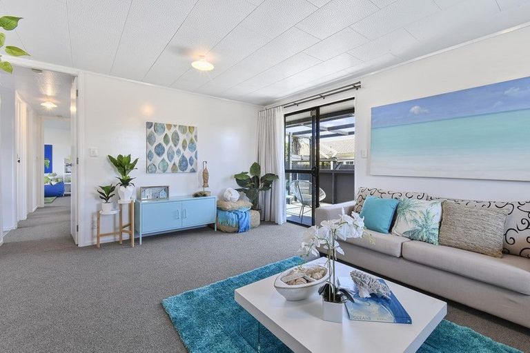 Photo of property in 2/59 Fernaig Street, Papakura, 2110