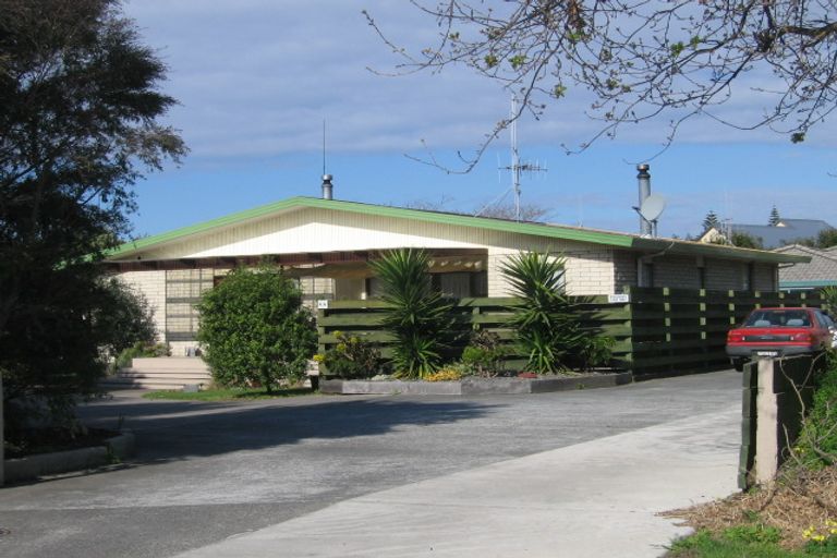 Photo of property in 4a Allison Avenue, Mount Maunganui, 3116