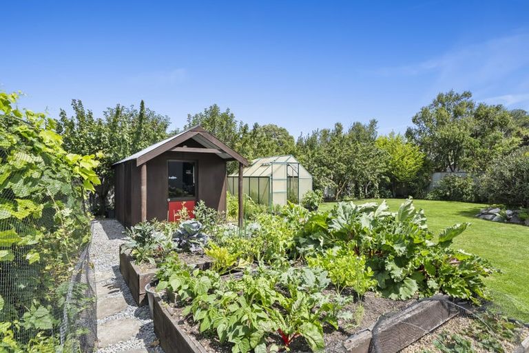 Photo of property in 175 Northbrook Road, Rangiora, 7400