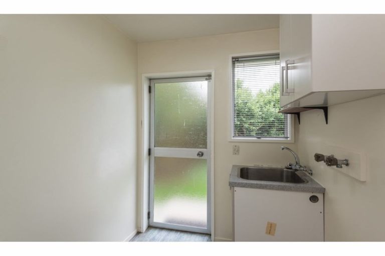 Photo of property in 2 Magenta Place, Dinsdale, Hamilton, 3204