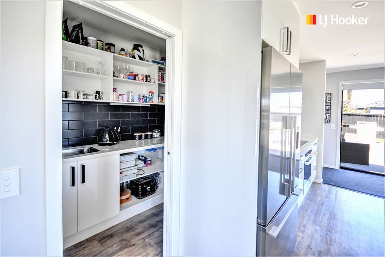 Photo of property in 9 Kinloch Place, Mosgiel, 9024