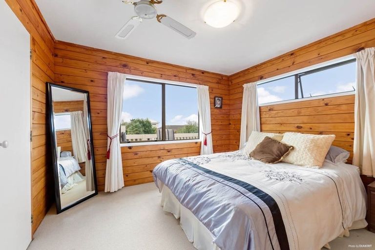 Photo of property in 2/71 Stanmore Bay Road, Stanmore Bay, Whangaparaoa, 0932