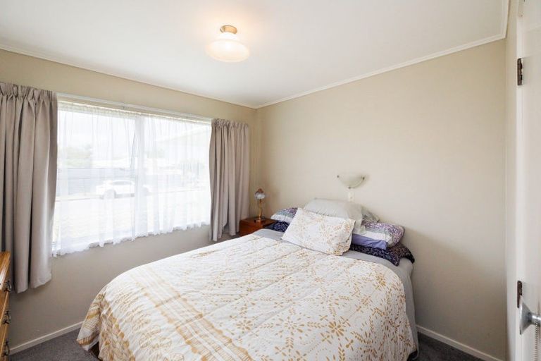 Photo of property in 45 Sutherland Crescent, Westbrook, Palmerston North, 4412