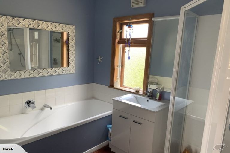 Photo of property in 23 Clutha Avenue, Khandallah, Wellington, 6035